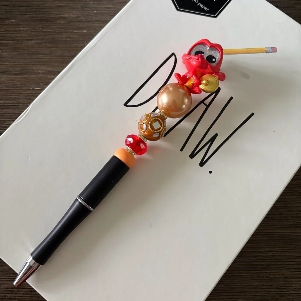Disney Doorables: Mulan: Mushu handmade beaded pen